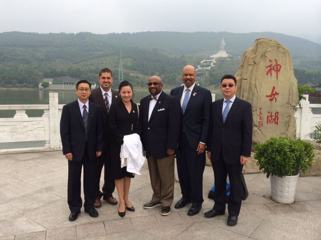 Terence Farrell at the start of fruitful discussions concerning mutual opportunities for economic development and educational exchanges between Yongchuan District, Chongqing, China, and Chester County. (L-R): Li Jun, Vice-master, Yongchuan District; Mike Grigalonis, COO, CCEDC; Sue Cheng, President, ABD International; Dr. Robert Jennings, president of The Lincoln University; Terence Farrell, Chester County Commissioner; Zhang Chaoguo, Director, Yongchuan Foreign Trade & Economic Relations Commission. — 