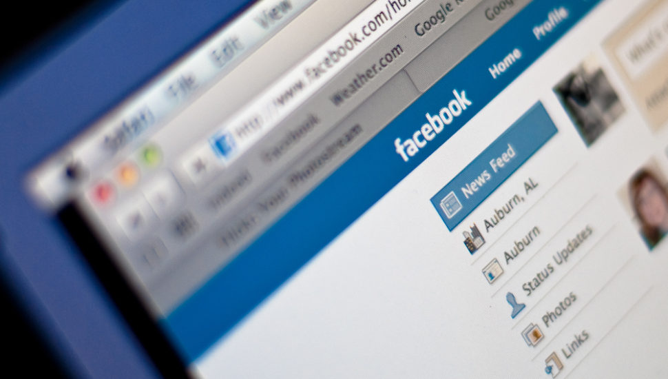BizBuzz: Website vs. Facebook