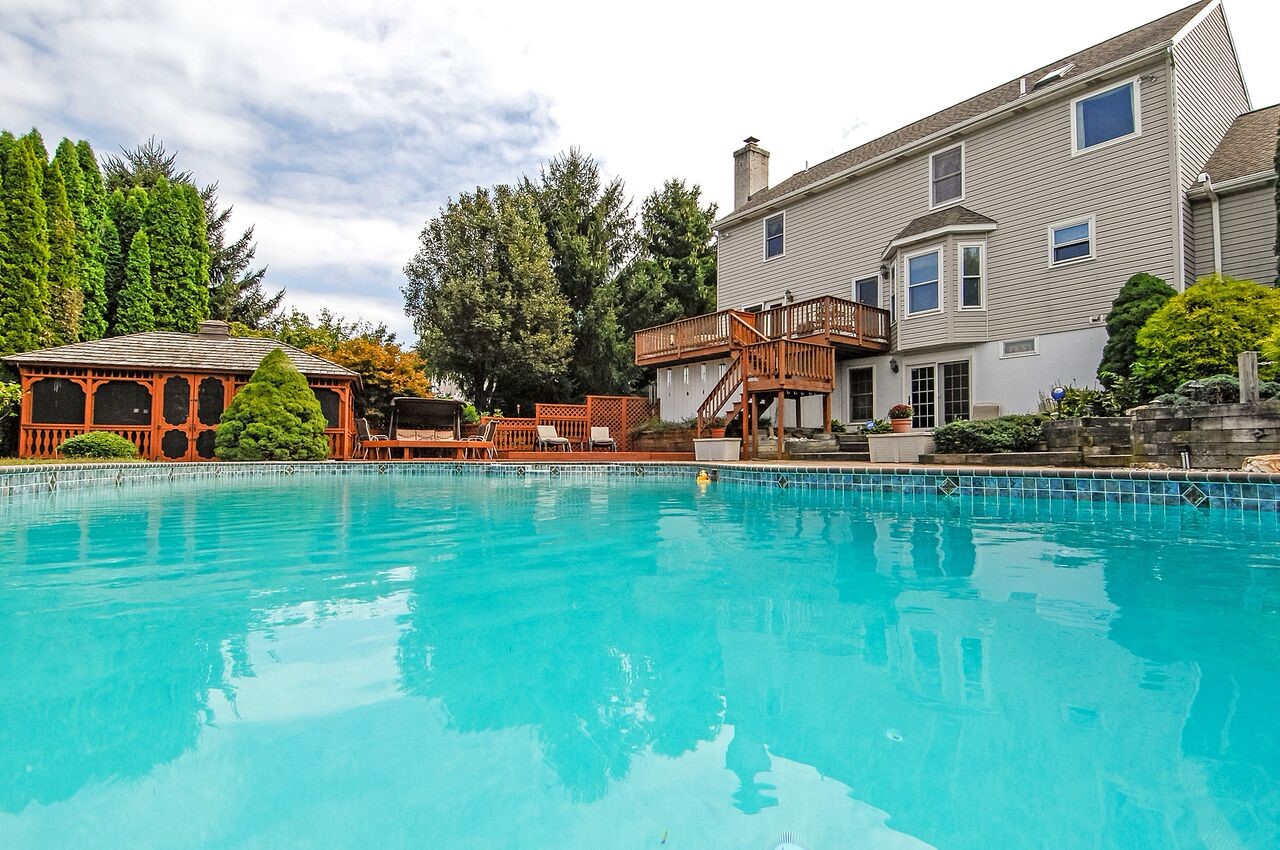 House of the Week: Honey Brook Retreat with Backyard Oasis