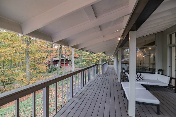 House of the Week: Striking California-Style Home in Strafford