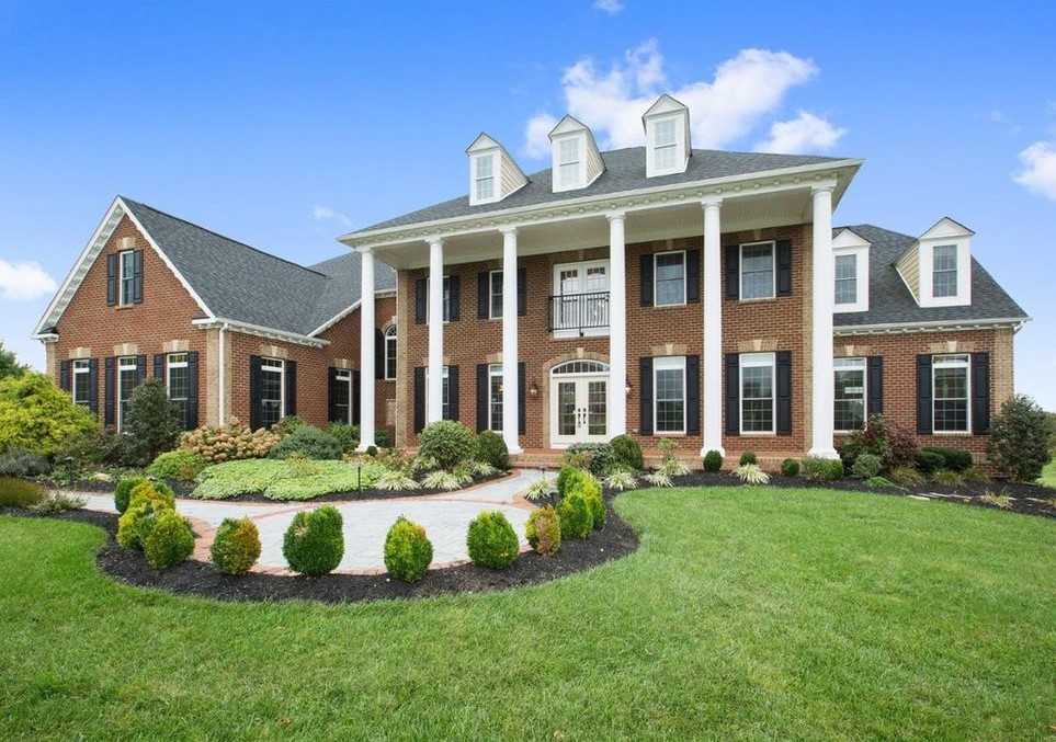 DNB First House of the Week: Grand Colonial in Kennett Township
