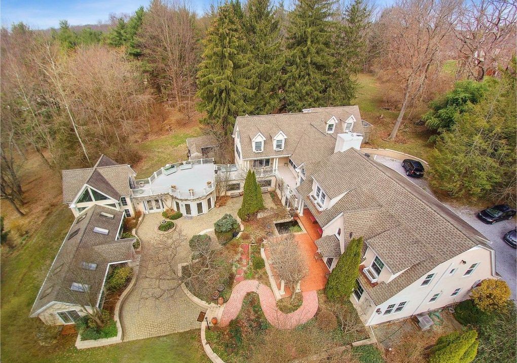DNB First House of the Week: Contemporary Retreat in West Chester