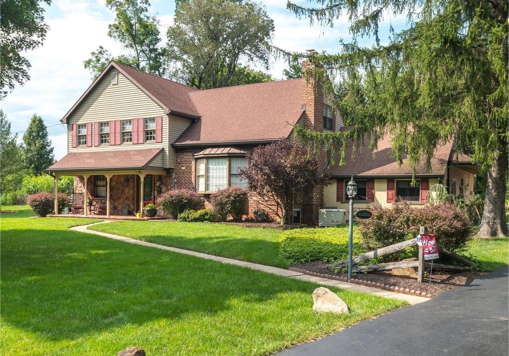 DNB First House of the Week: Traditional Home in Berwyn