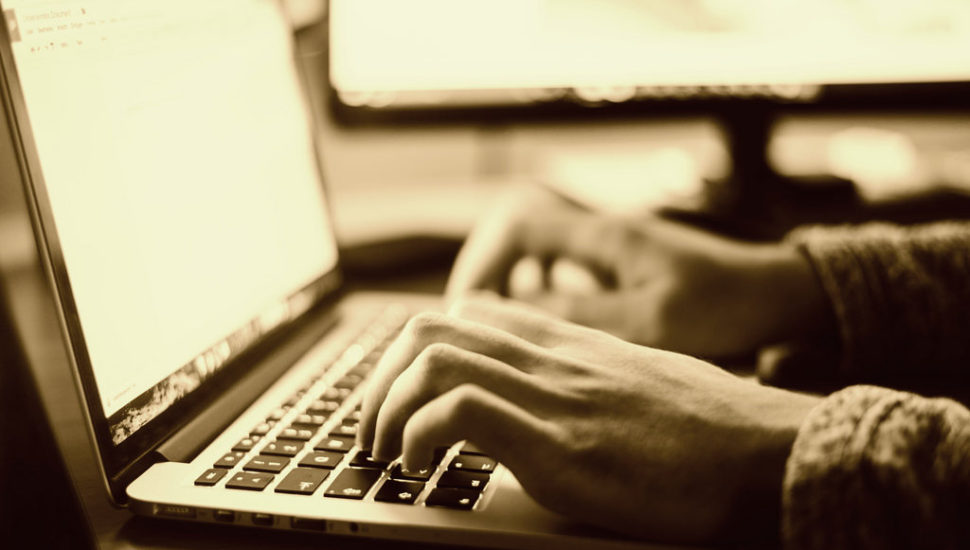 Avoid Miscommunication, Mistakes with These E-mail Etiquette Tips
