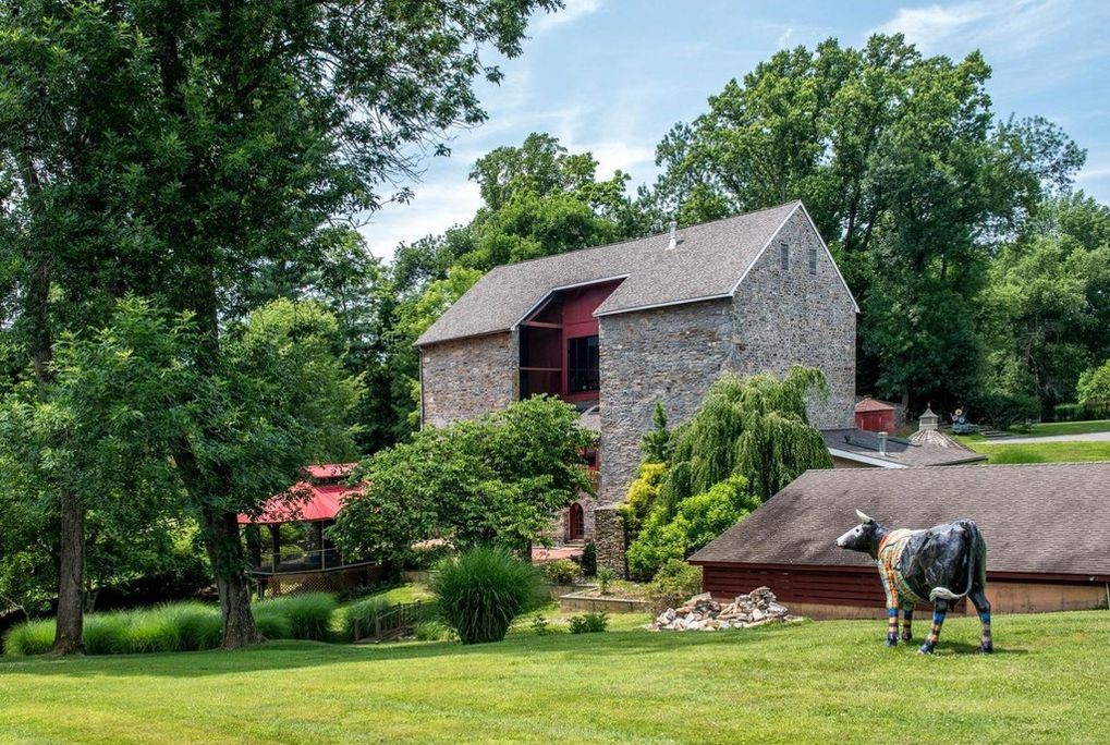 DNB First House of the Week: Work of Art in West Chester