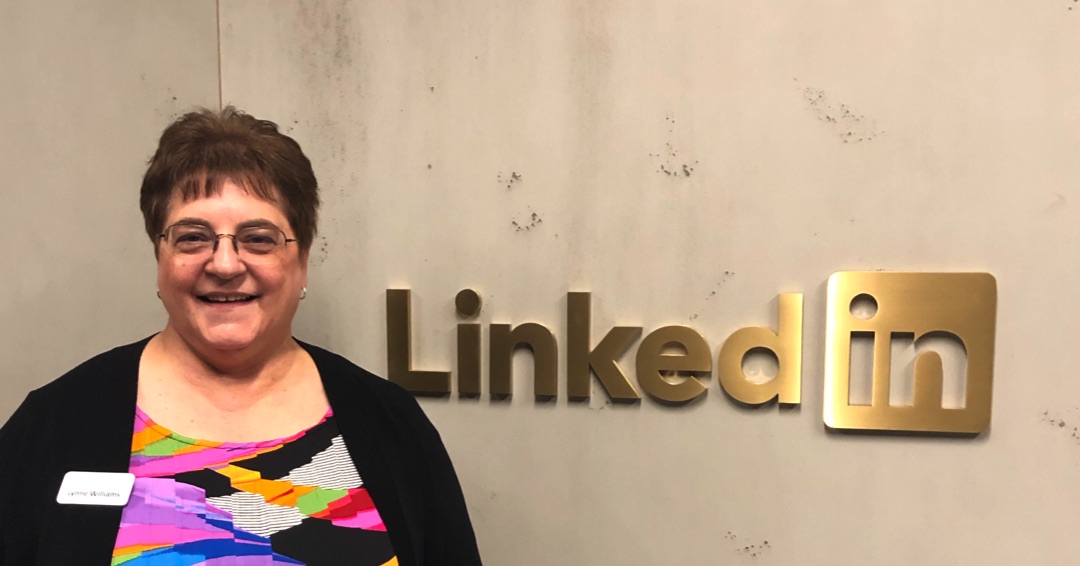 Clean Up Your LinkedIn URL Gobbledygook in 30 Seconds