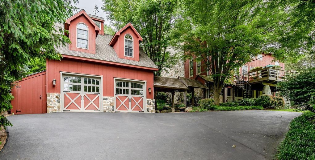 DNB First House of the Week: Converted Barn a One-of-a-Kind Gem in Downingtown