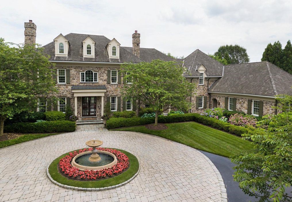DNB First House of the Week: Secluded Paradise in Willistown Township