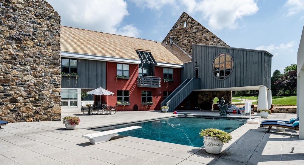 DNB First House of the Week: Mix of Traditional, Contemporary Features in West Chester