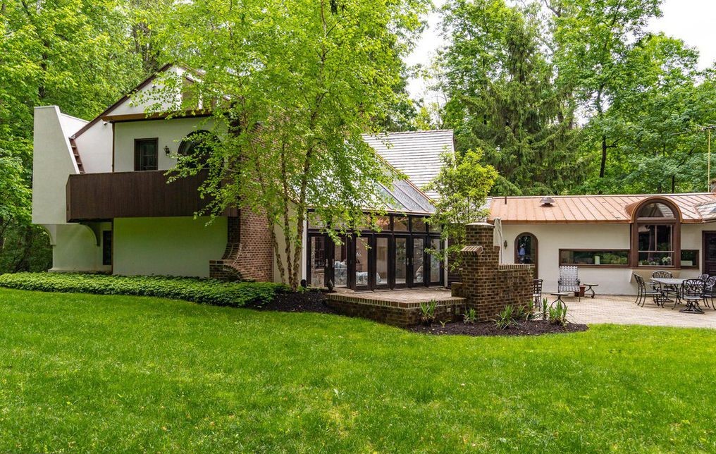 DNB First House of the Week: Unique Home with a Serendipitous Feel in West Chester