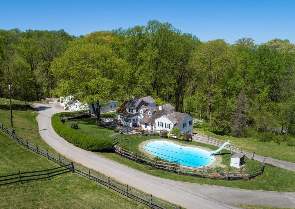 DNB First House of the Week: Equestrian Paradise in Phoenixville
