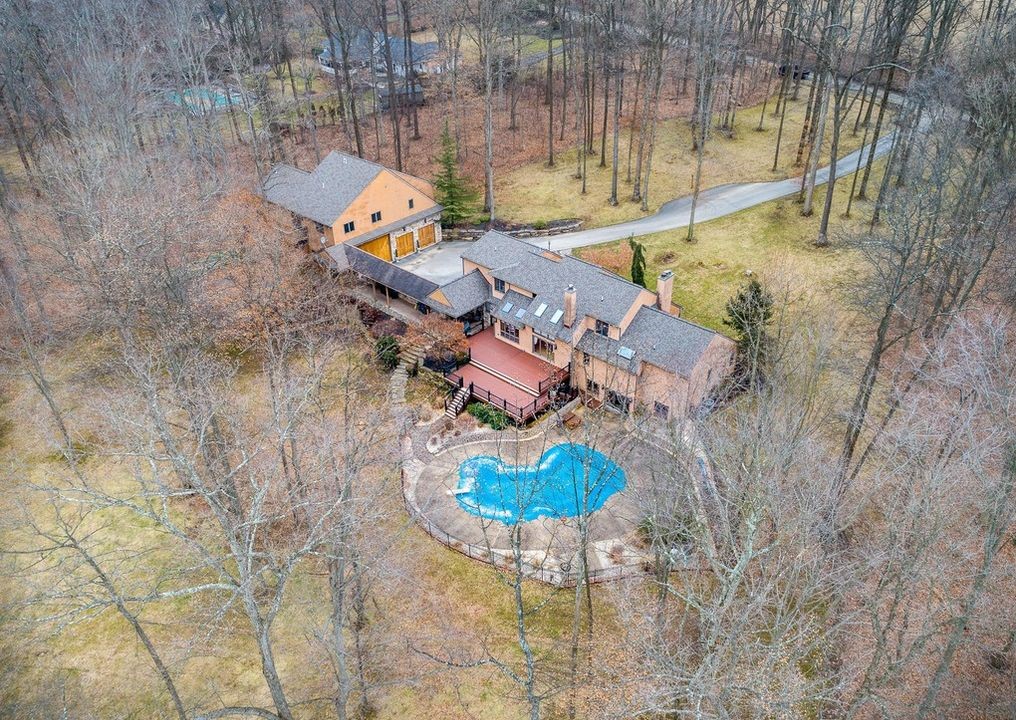 Malvern Bank House of the Week: Custom-Designed Contemporary Home in Chester Springs