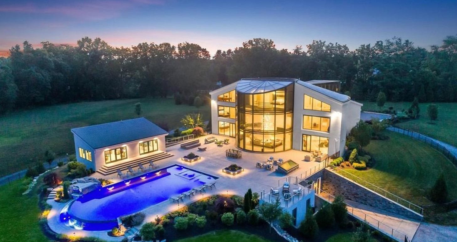 Malvern Bank House of the Week: Technological Marvel on a Hill in West Chester