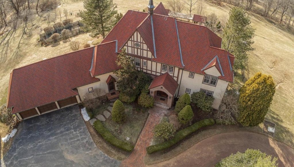 Malvern Bank House of the Week: 6,000-Square-Foot Country Manor in Chester Springs