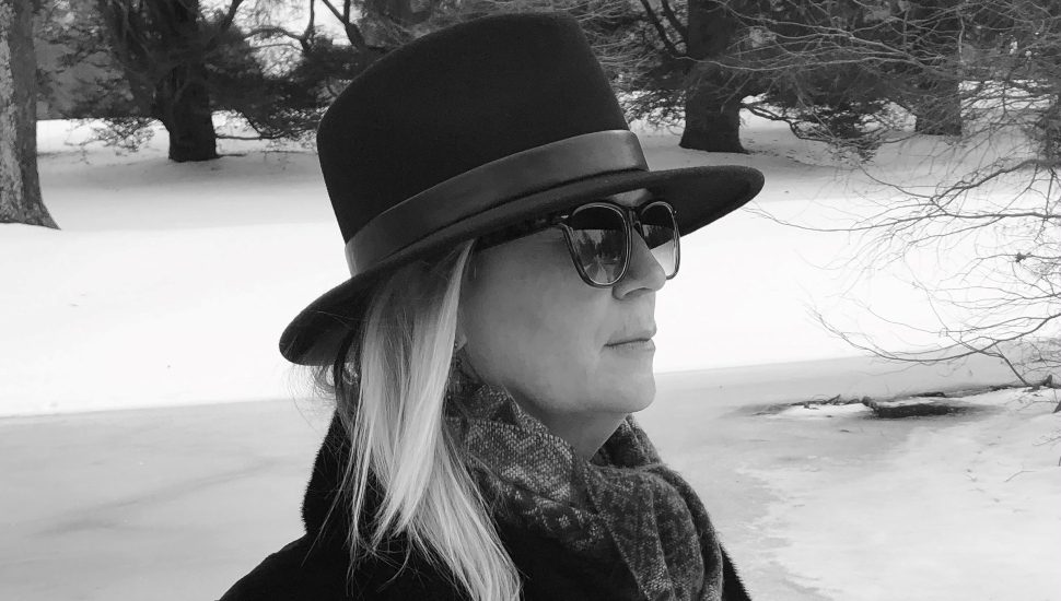 Acclaimed Artist, Host of Jazz Cocktail Hour at Uptown! Unveils Debut Single and Video