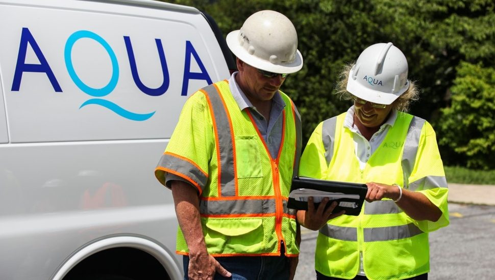 Aqua workers
