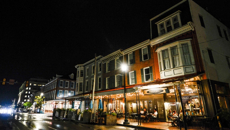 downtown dining