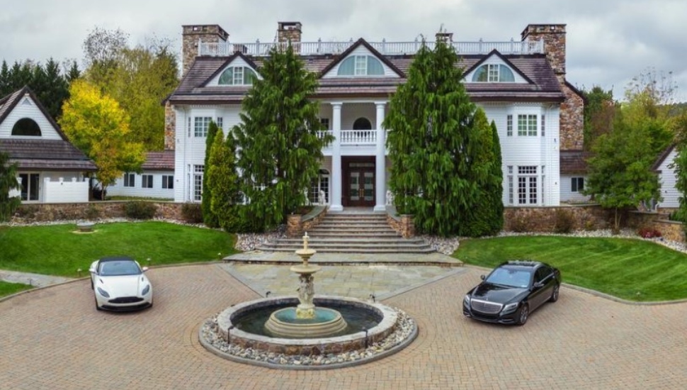 mansion