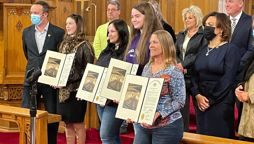 The 4 women honored for helping victims of the Drexel Hill helicopter crash.