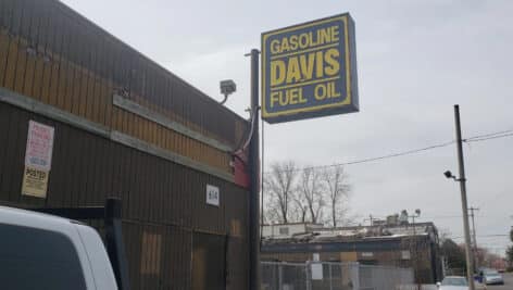 outside davis oil