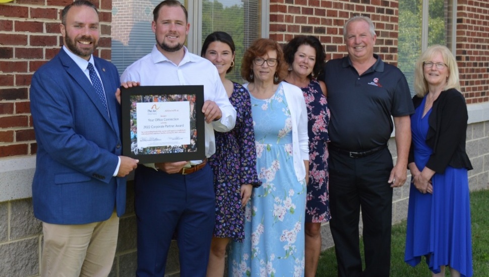 Matt Holliday, Tyler & Kendra Wood, Lisa Harner, Denise & George Wood, and Jeanne Meikrantz
