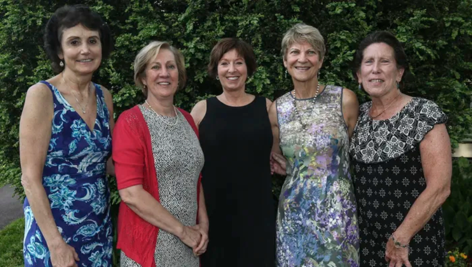 Muffett O'Brien McGraw and teammates