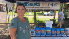 woman at Brewscuits stand