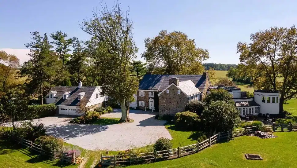 Malvern Bank House of the Week: Radnor Hunt Countryside Property with Stately Farmhouse