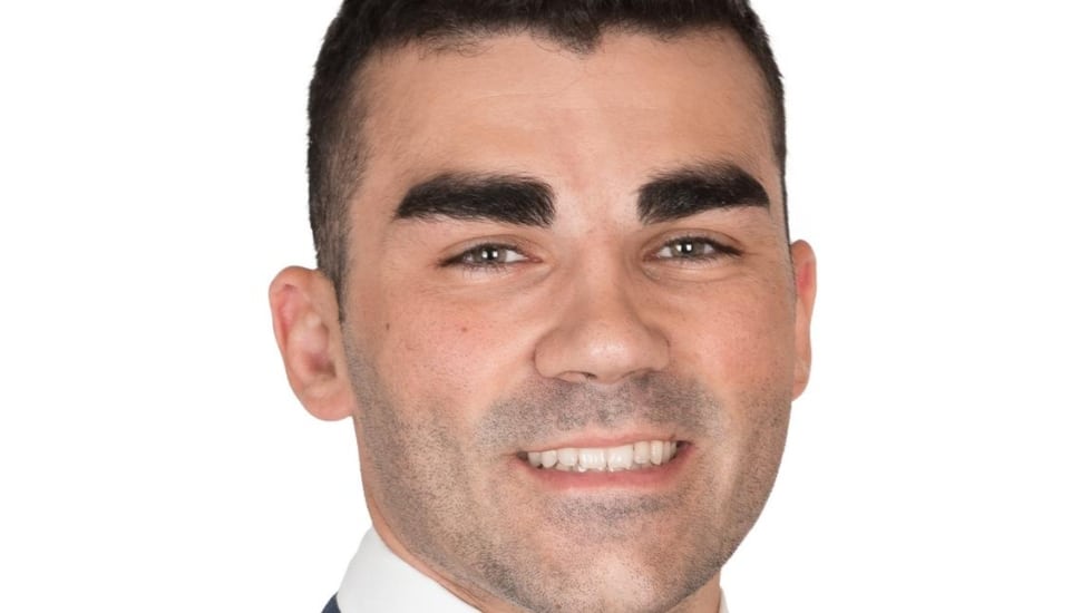 headshot of nick swink