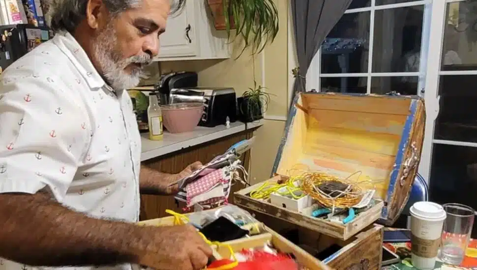 Alambrismo Artist’s Passion Wires Through Mexico, Avondale, and Wilmington