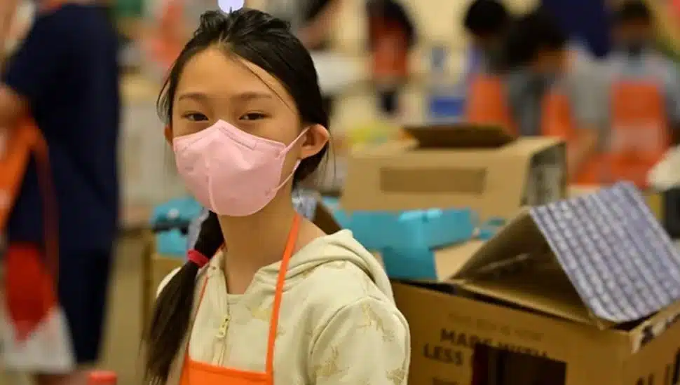 A student at the Build a House Build a Dream contest.