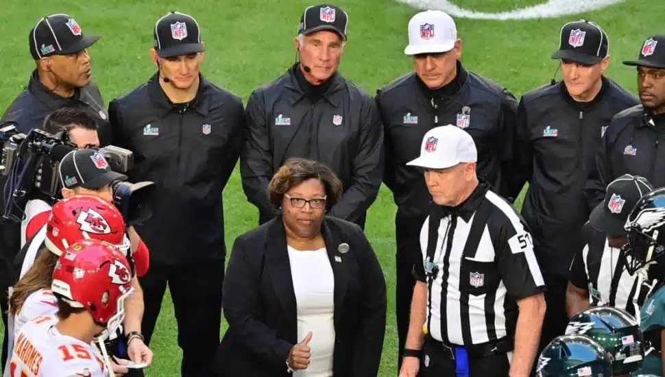 super-bowl-coin-toss (1)