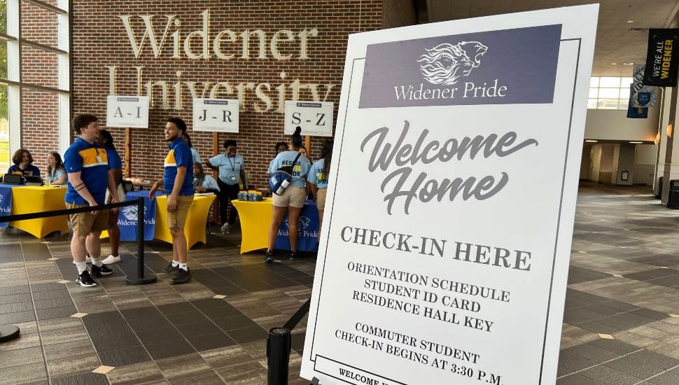 A sign welcomes students to the Widener University campus
