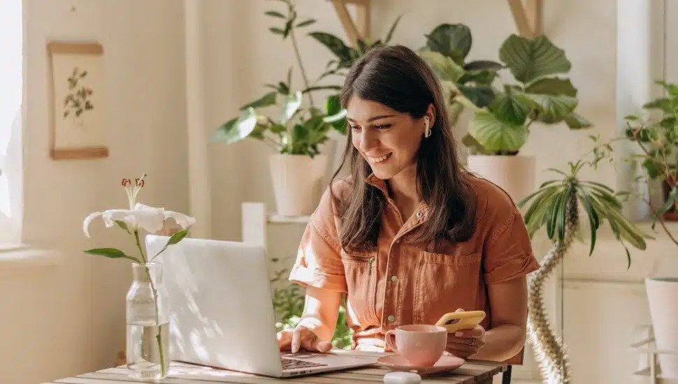 High-Paying Freelance Gigs for New Graduates