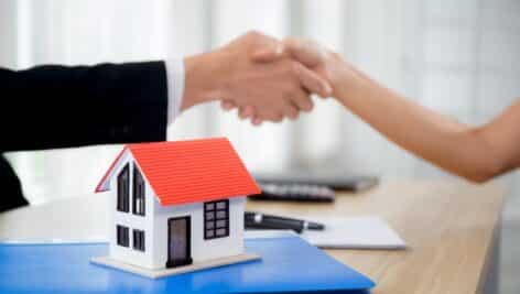 people shaking hands, home-buying concept