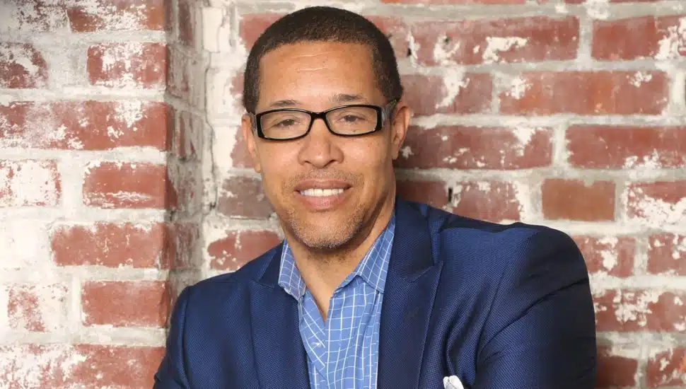 Gregory Reaves