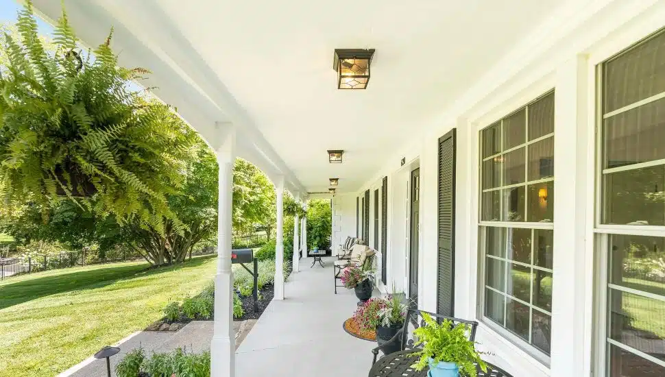 620 N High St porch