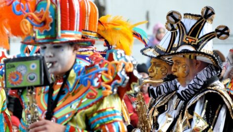 A string band in the 2010 Mummers Parade.