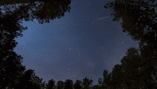 The Geminids in the sky