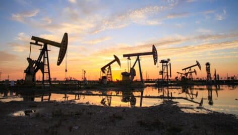 Oil field site