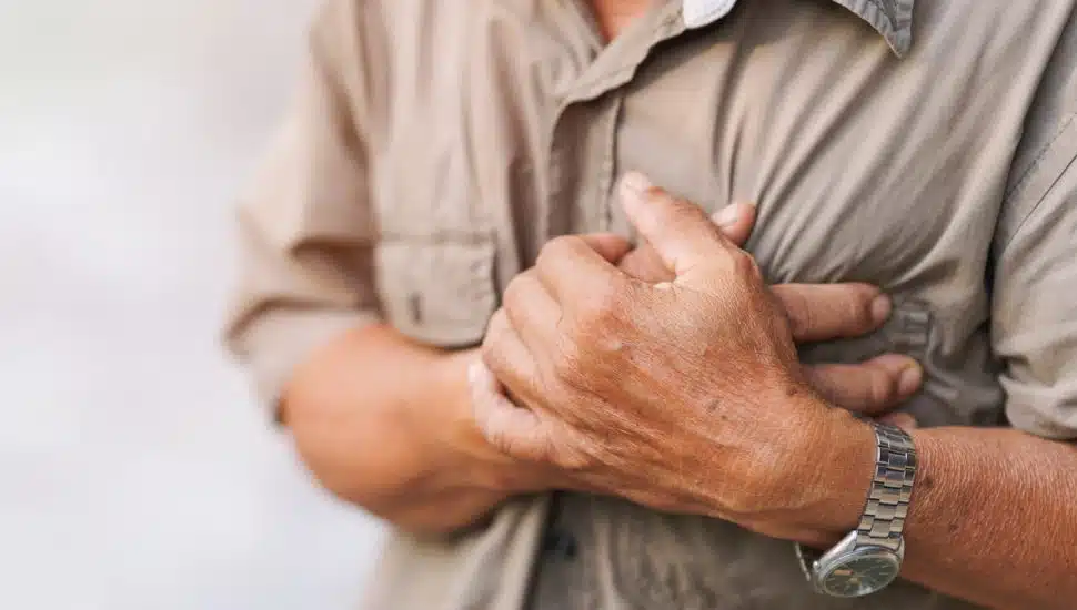 man having chest pain