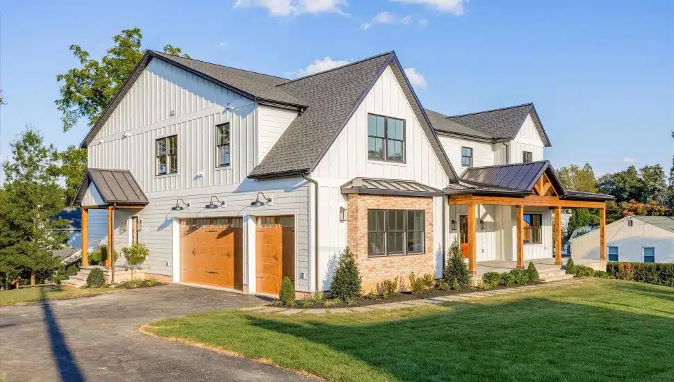 225 Bella Vista Road