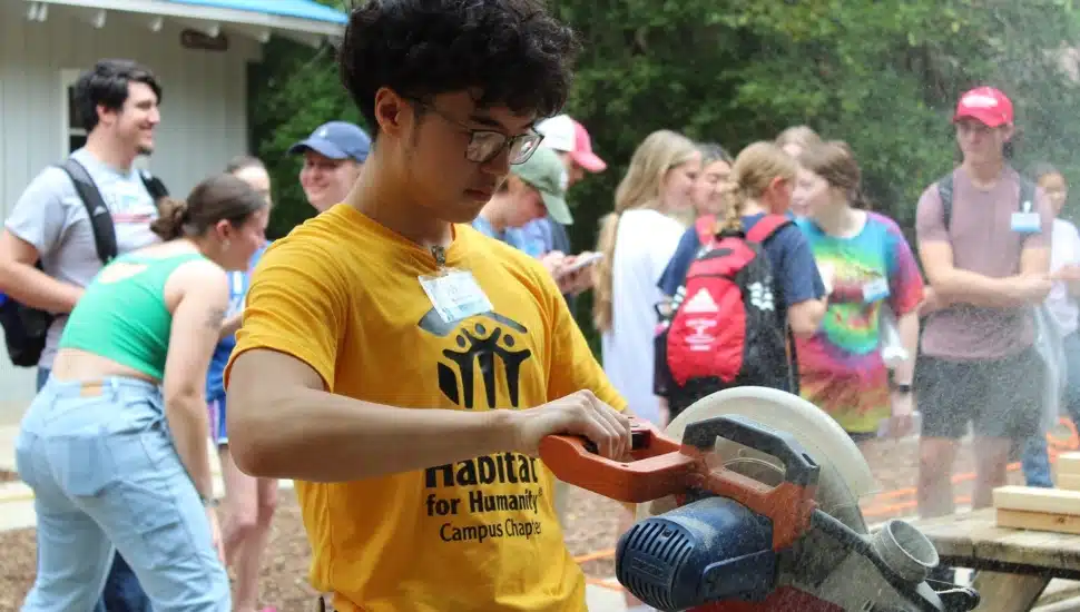 Holy Family University volunteers