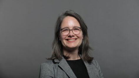 Dr. Lisa Grimm