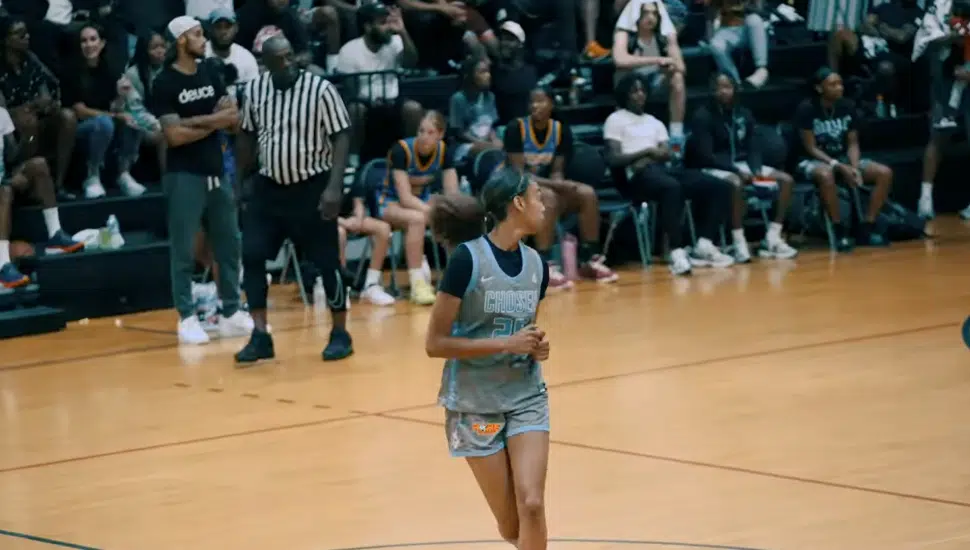 Kennedy Henry on the court.