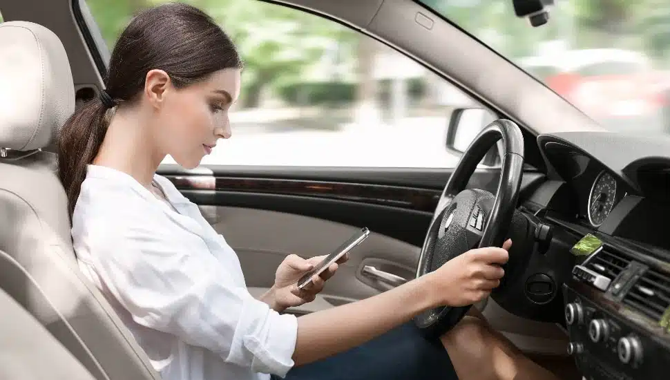 What Pennsylvania’s New Cellphone Ban While Driving Entails