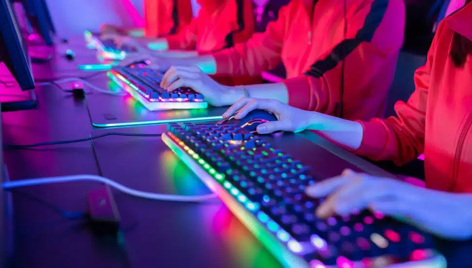 people playing on gaming computers