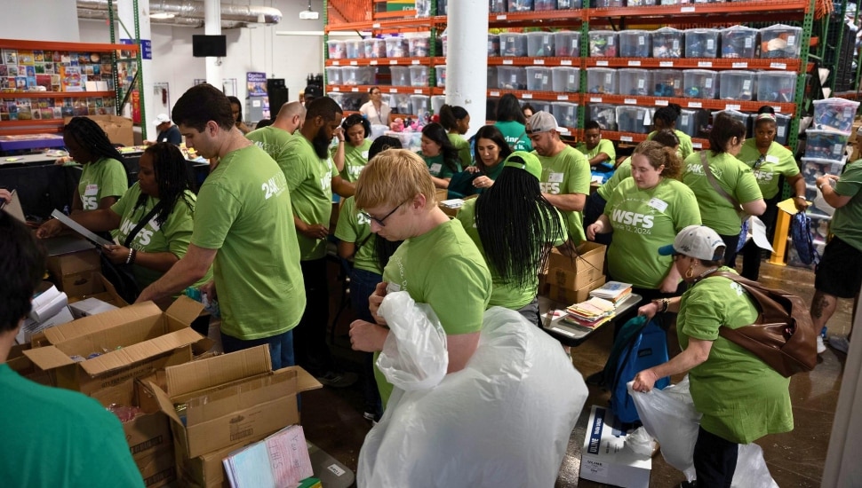 WSFS Bank volunteers