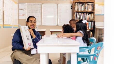 teacher teaching little kids