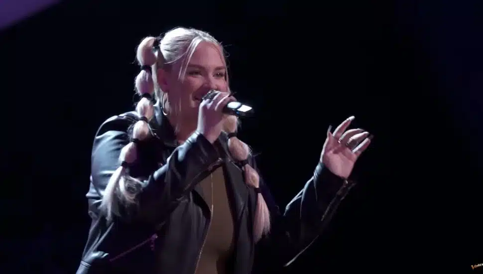 Oxford Native Stuns with 4-Chair Turn on This Season of ‘The Voice’